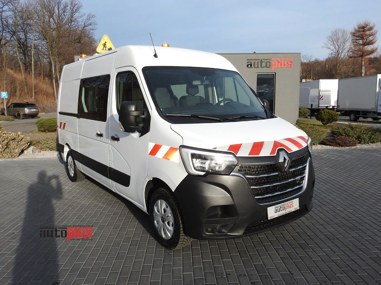 Renault MASTER KASTENWAGEN DOPPELKABINE 7 SITZE TEMPOMAT - Kastenwagen, Transporter mit Doppelkabine: das Bild 1 Renault MASTER KASTENWAGEN DOPPELKABINE 7 SITZE TEMPOMAT - Kastenwagen, Transporter mit Doppelkabine: das Bild 1