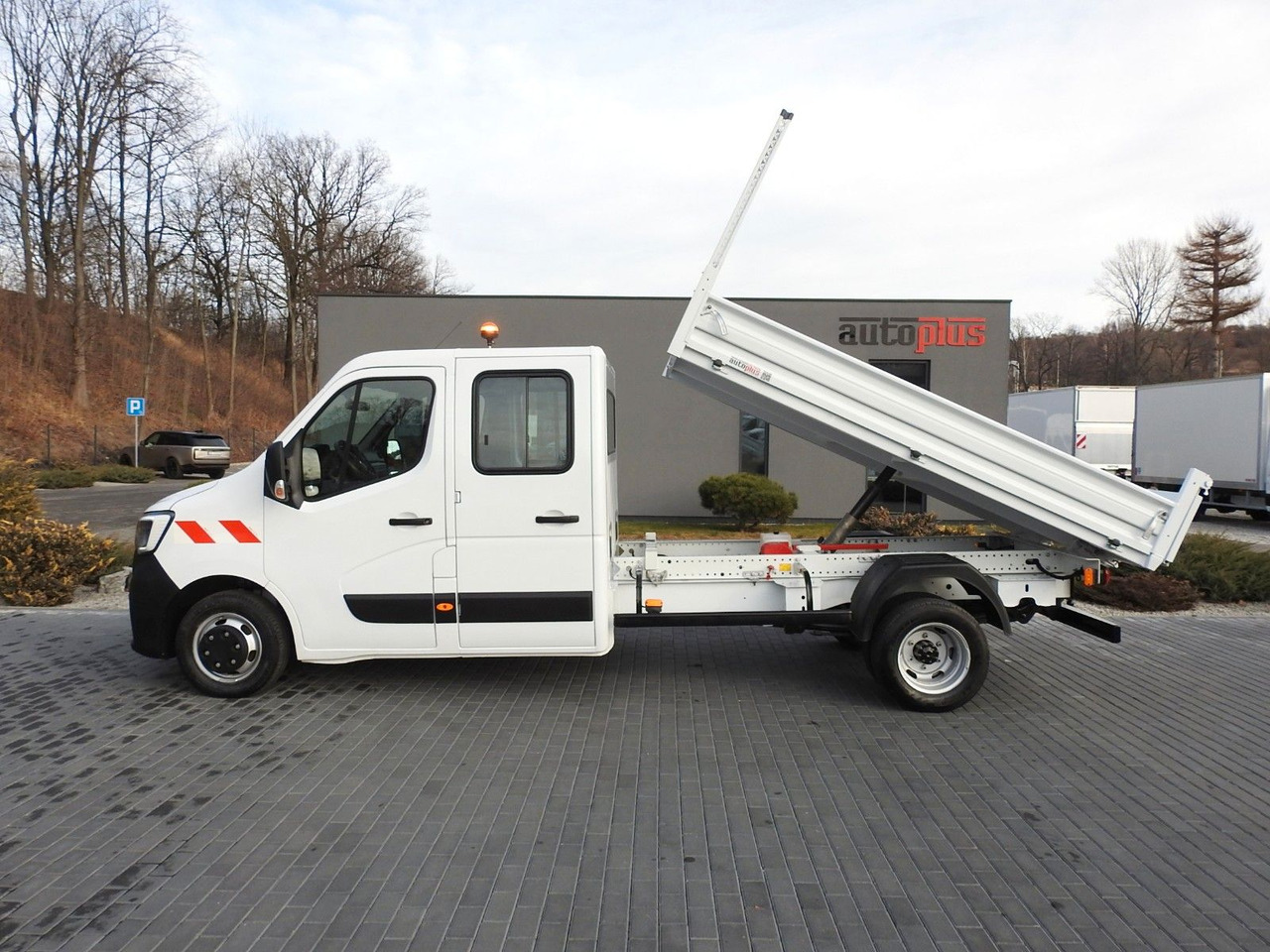 Kipper Transporter, Transporter mit Doppelkabine Renault MASTER KIPPER DOPPELKABINE DOKA 6 SITZE TEMPOMAT: das Bild 8