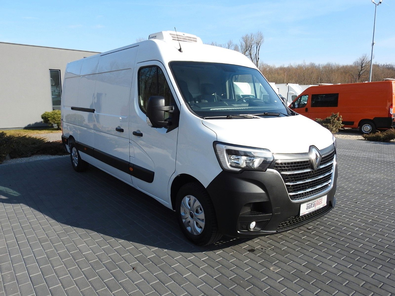Renault MASTER KÜHLKASTENWAGEN 0*C LED LICHTER A/C Renault MASTER KÜHLKASTENWAGEN 0*C LED LICHTER A/C - Kühltransporter: das Bild 4 Renault MASTER KÜHLKASTENWAGEN 0*C LED LICHTER A/C Renault MASTER KÜHLKASTENWAGEN 0*C LED LICHTER A/C - Kühltransporter: das Bild 4