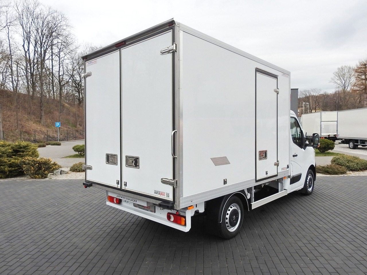 Renault MASTER KÜHLKOFFER 0*C LED LICHTER KLIMAANLAGE - Kühltransporter: das Bild 3 Renault MASTER KÜHLKOFFER 0*C LED LICHTER KLIMAANLAGE - Kühltransporter: das Bild 3