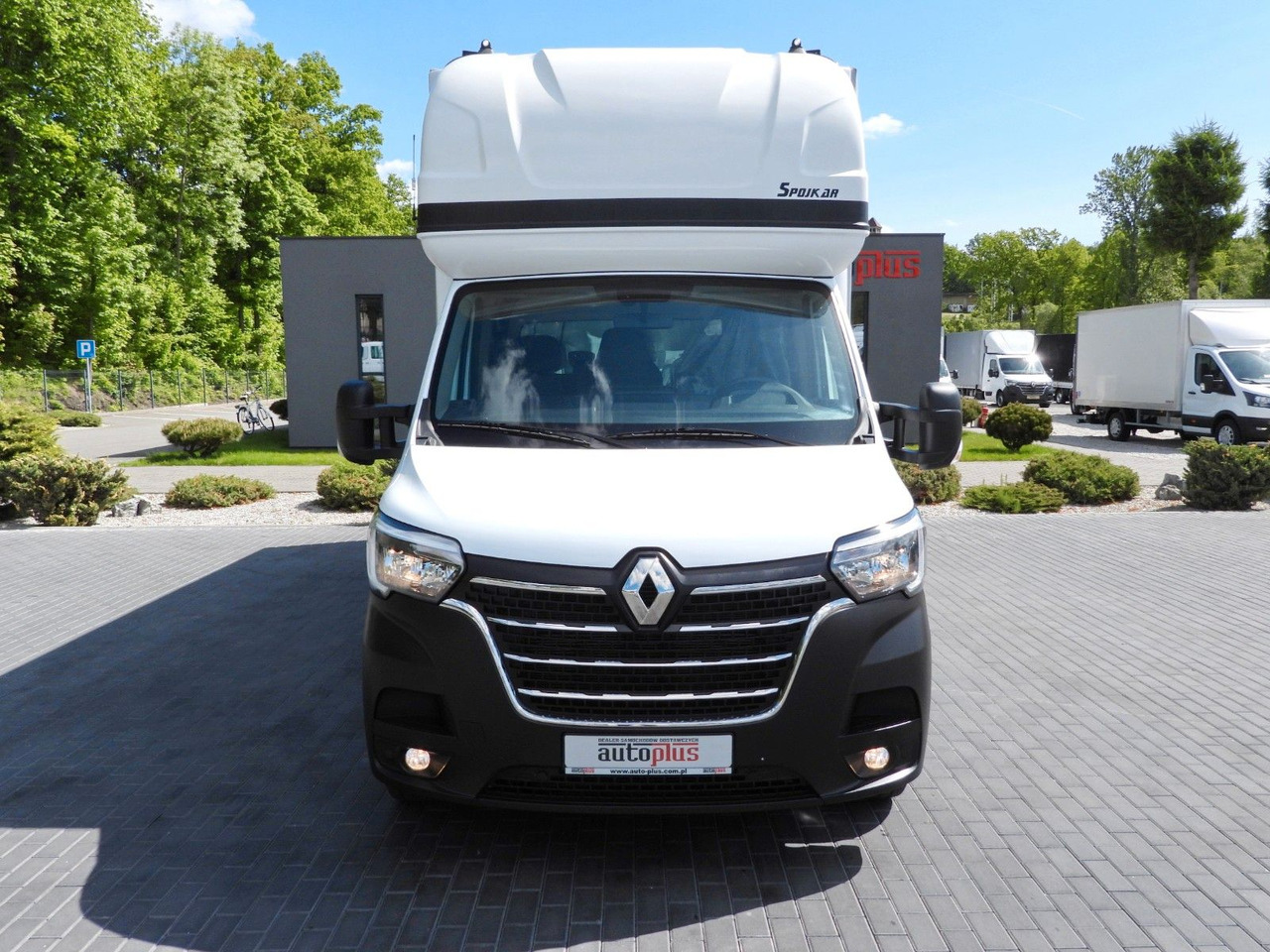 Renault MASTER PRITSCHE PLANE 10 PALETTEN WEBASTO A/C - Planen Transporter: das Bild 5 Renault MASTER PRITSCHE PLANE 10 PALETTEN WEBASTO A/C - Planen Transporter: das Bild 5