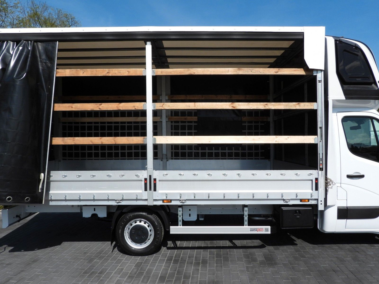Planen Transporter Renault MASTER  PRITSCHE PLANE 10 PALETTEN WEBASTO A/C: das Bild 22