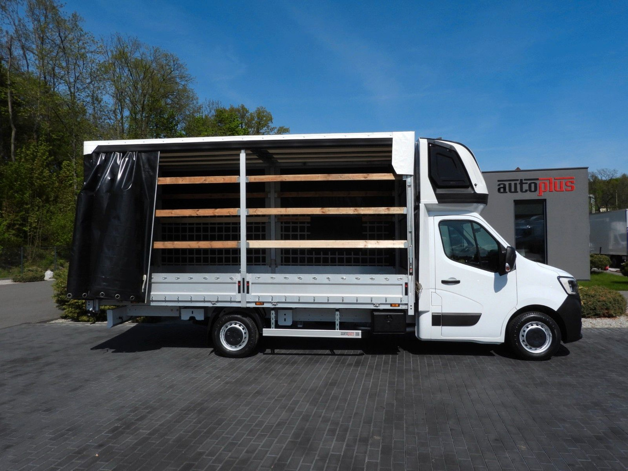Planen Transporter Renault MASTER  PRITSCHE PLANE 10 PALETTEN WEBASTO A/C: das Bild 8