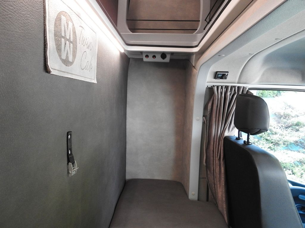 Planen Transporter, Transporter mit Doppelkabine Renault MASTER PRITSCHE PLANE 8 PALETTEN WEBASTO A/C: das Bild 27