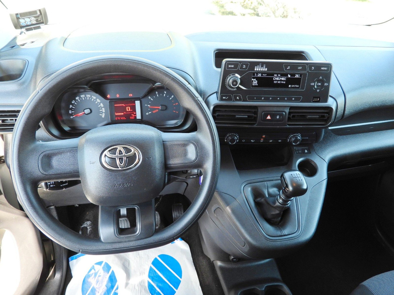 Kühltransporter Toyota PROACE CITY  KÜHLKASTENWAGEN -15*C  TEMPOMAT: das Bild 23