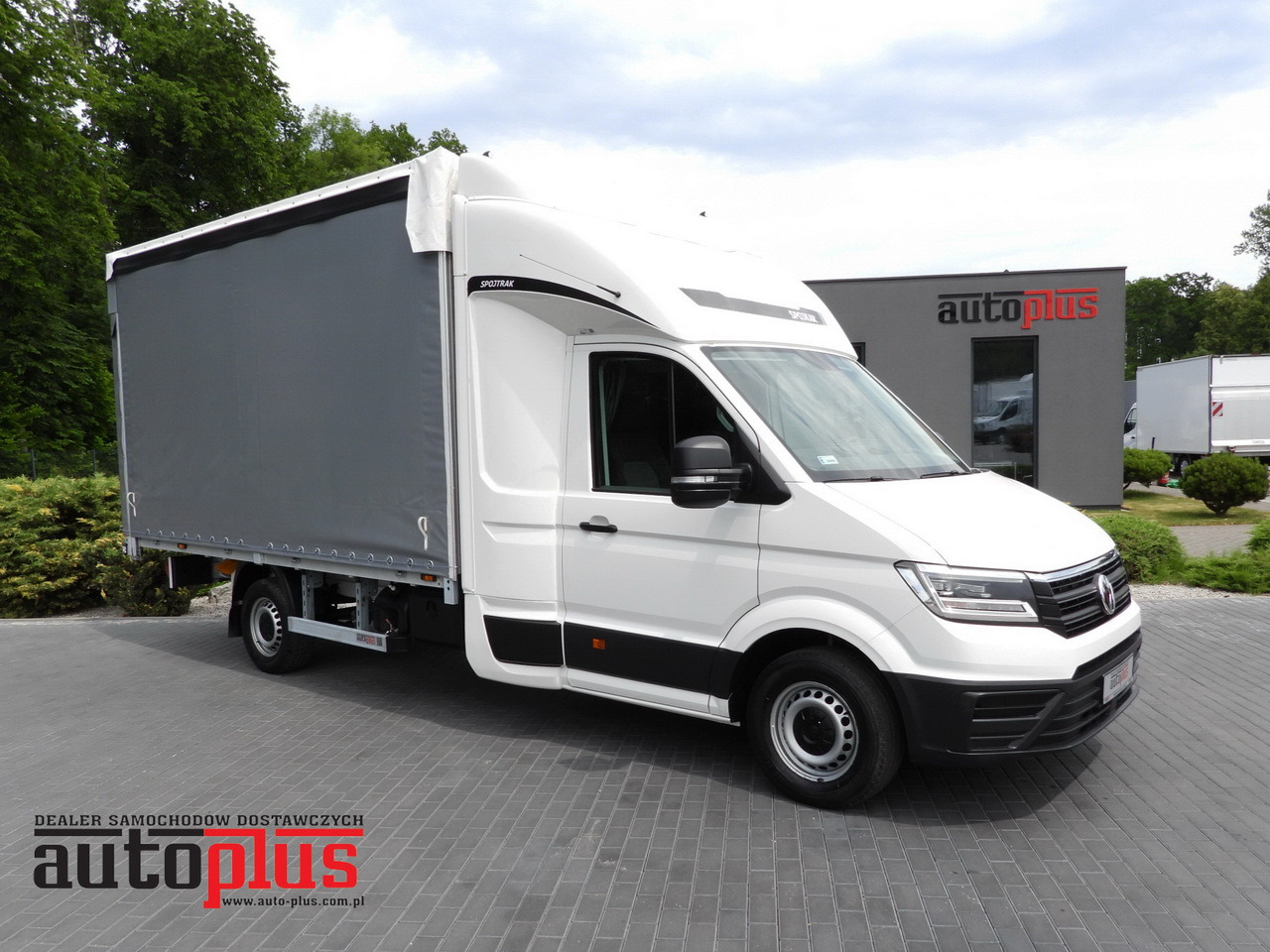 VOLKSWAGEN CRAFTER TARPAULIN 8 PALLETS CRUISE CONTROL LED LIGHTS AIR CONDITIONING 180HP - Planen Transporter: das Bild 1 VOLKSWAGEN CRAFTER TARPAULIN 8 PALLETS CRUISE CONTROL LED LIGHTS AIR CONDITIONING 180HP - Planen Transporter: das Bild 1