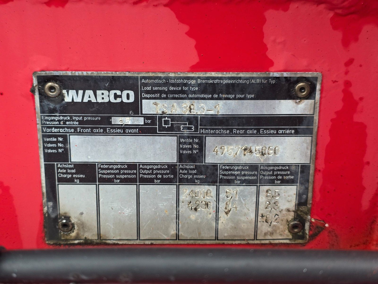 Tankauflieger Feldbinder TSA 38.3 / Alu / ADR AT, FL / Lift / VOGELSANG: das Bild 40 Tankauflieger Feldbinder TSA 38.3 / Alu / ADR AT, FL / Lift / VOGELSANG: das Bild 40