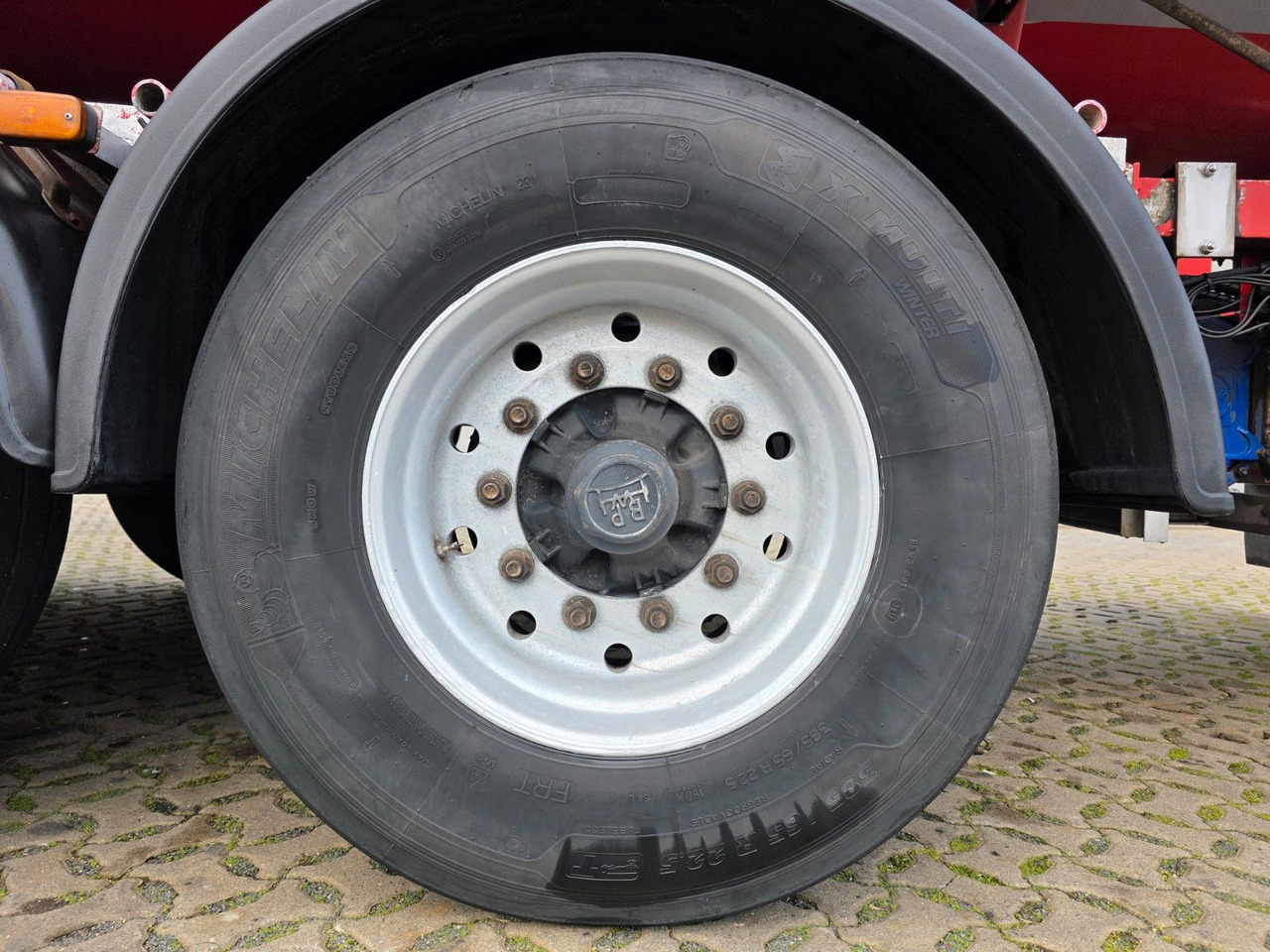 Tankauflieger Feldbinder TSA 38.3 / Alu / ADR AT, FL / Lift / VOGELSANG: das Bild 29 Tankauflieger Feldbinder TSA 38.3 / Alu / ADR AT, FL / Lift / VOGELSANG: das Bild 29