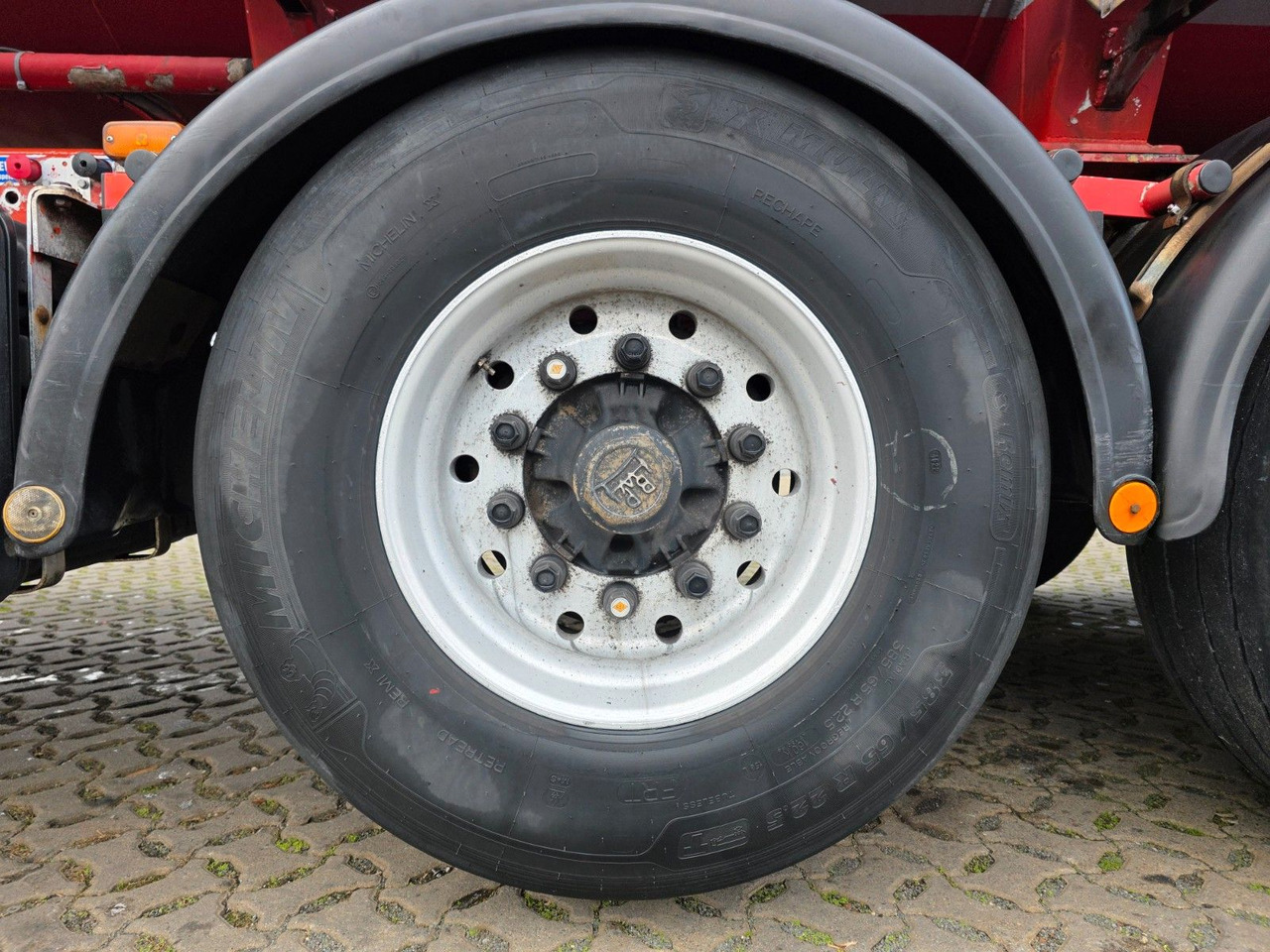 Tankauflieger Feldbinder TSA 38.3 / Alu / ADR AT, FL / Lift / VOGELSANG: das Bild 25 Tankauflieger Feldbinder TSA 38.3 / Alu / ADR AT, FL / Lift / VOGELSANG: das Bild 25