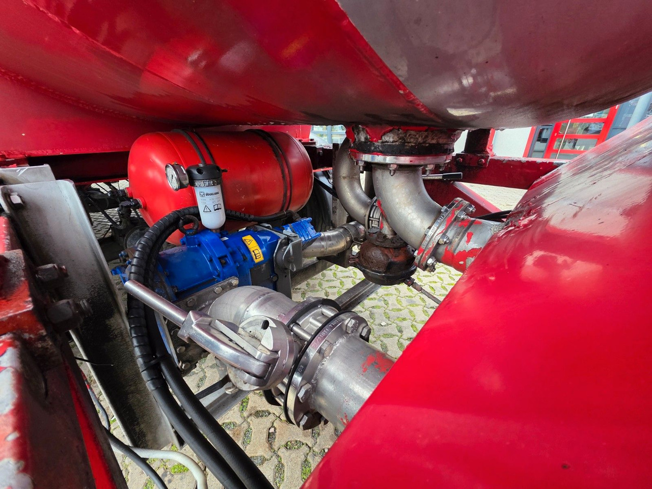 Tankauflieger Feldbinder TSA 38.3 / Alu / ADR AT, FL / Lift / VOGELSANG: das Bild 16 Tankauflieger Feldbinder TSA 38.3 / Alu / ADR AT, FL / Lift / VOGELSANG: das Bild 16