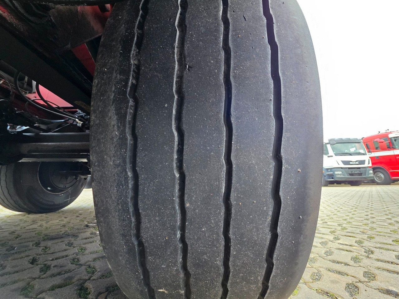 Tankauflieger Feldbinder TSA 38.3 / Alu / ADR AT, FL / Lift / VOGELSANG: das Bild 26 Tankauflieger Feldbinder TSA 38.3 / Alu / ADR AT, FL / Lift / VOGELSANG: das Bild 26