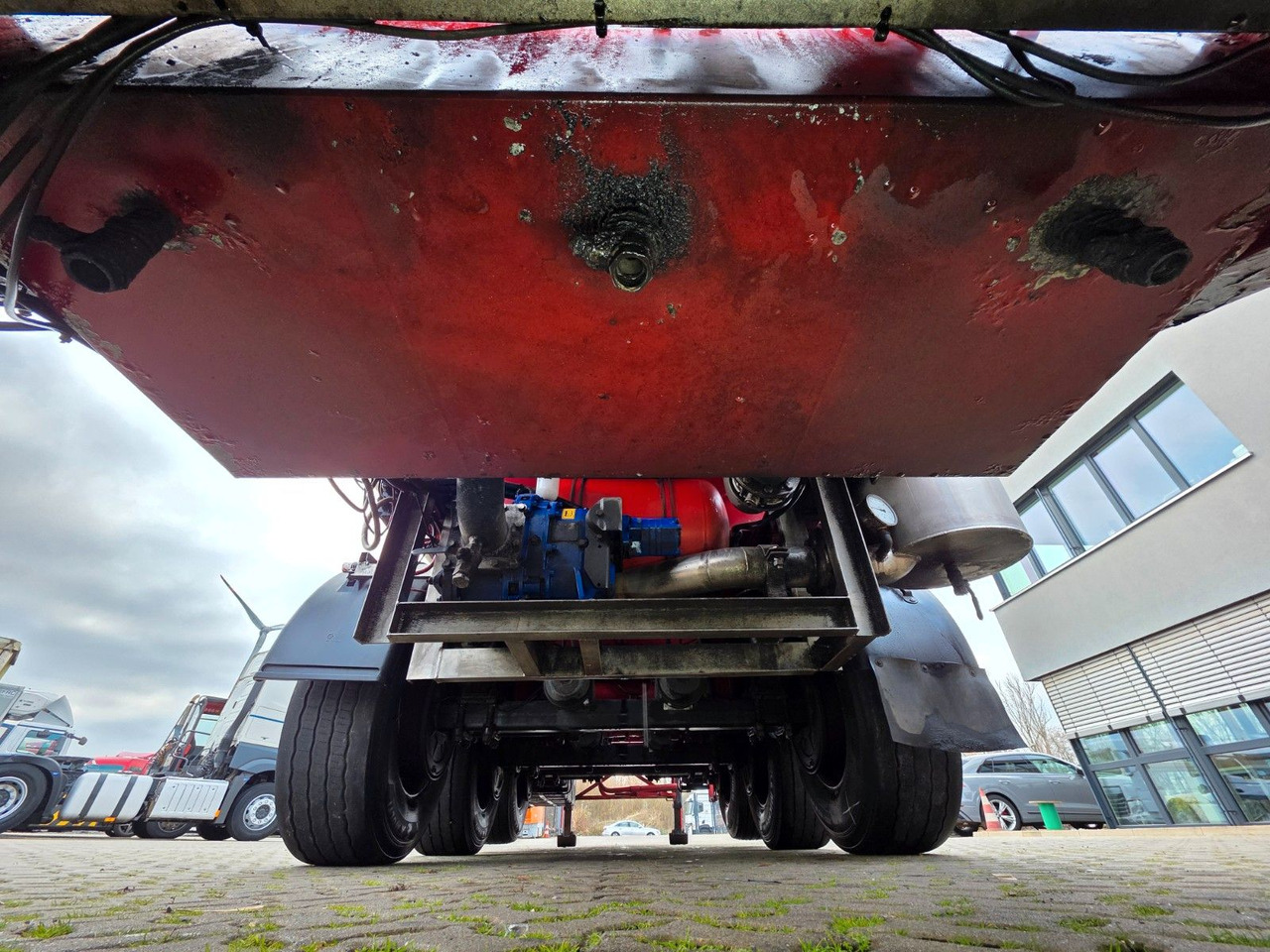 Tankauflieger Feldbinder TSA 38.3 / Alu / ADR AT, FL / Lift / VOGELSANG: das Bild 21 Tankauflieger Feldbinder TSA 38.3 / Alu / ADR AT, FL / Lift / VOGELSANG: das Bild 21