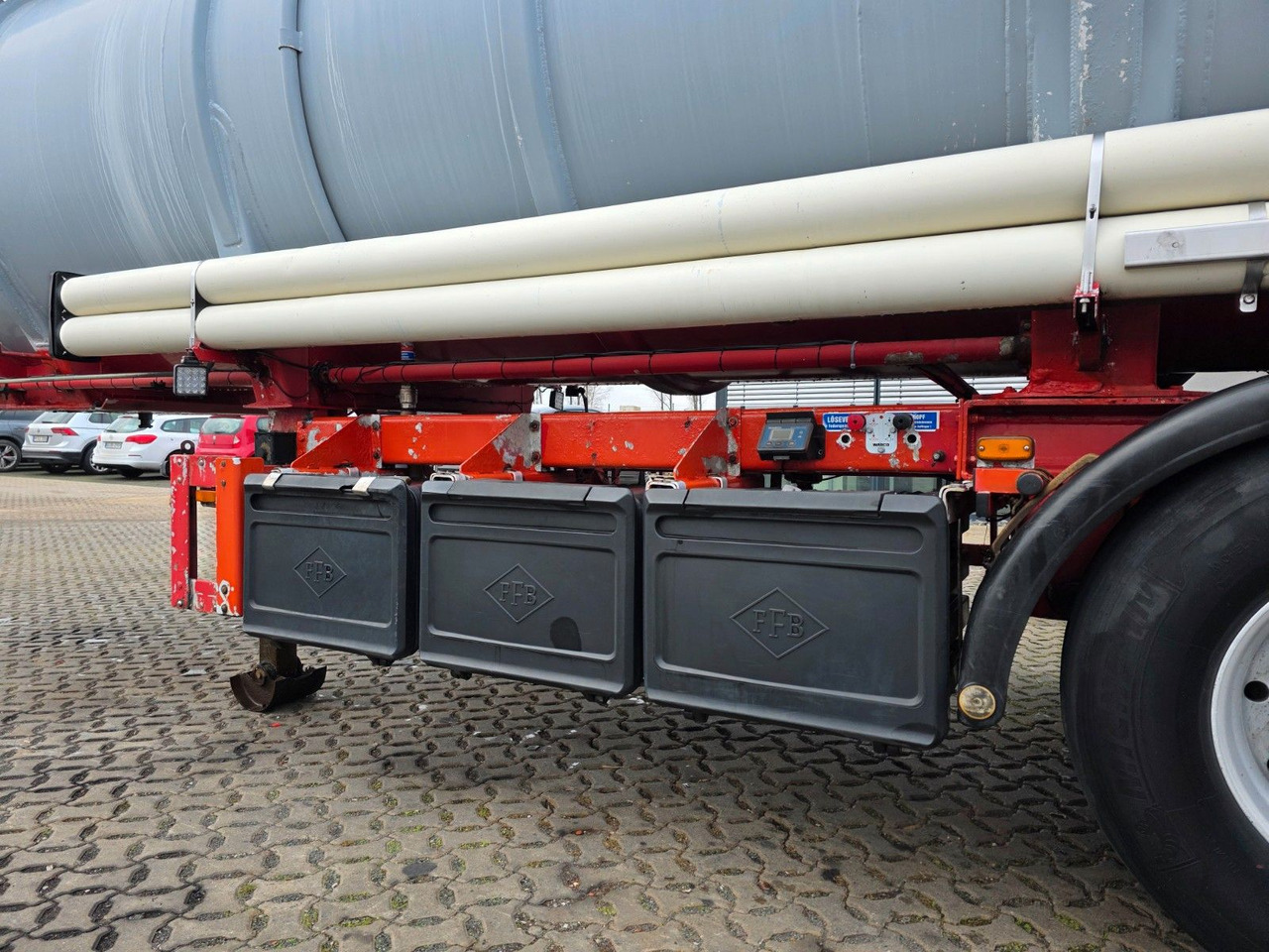 Tankauflieger Feldbinder TSA 38.3 / Alu / ADR AT, FL / Lift / VOGELSANG: das Bild 10 Tankauflieger Feldbinder TSA 38.3 / Alu / ADR AT, FL / Lift / VOGELSANG: das Bild 10