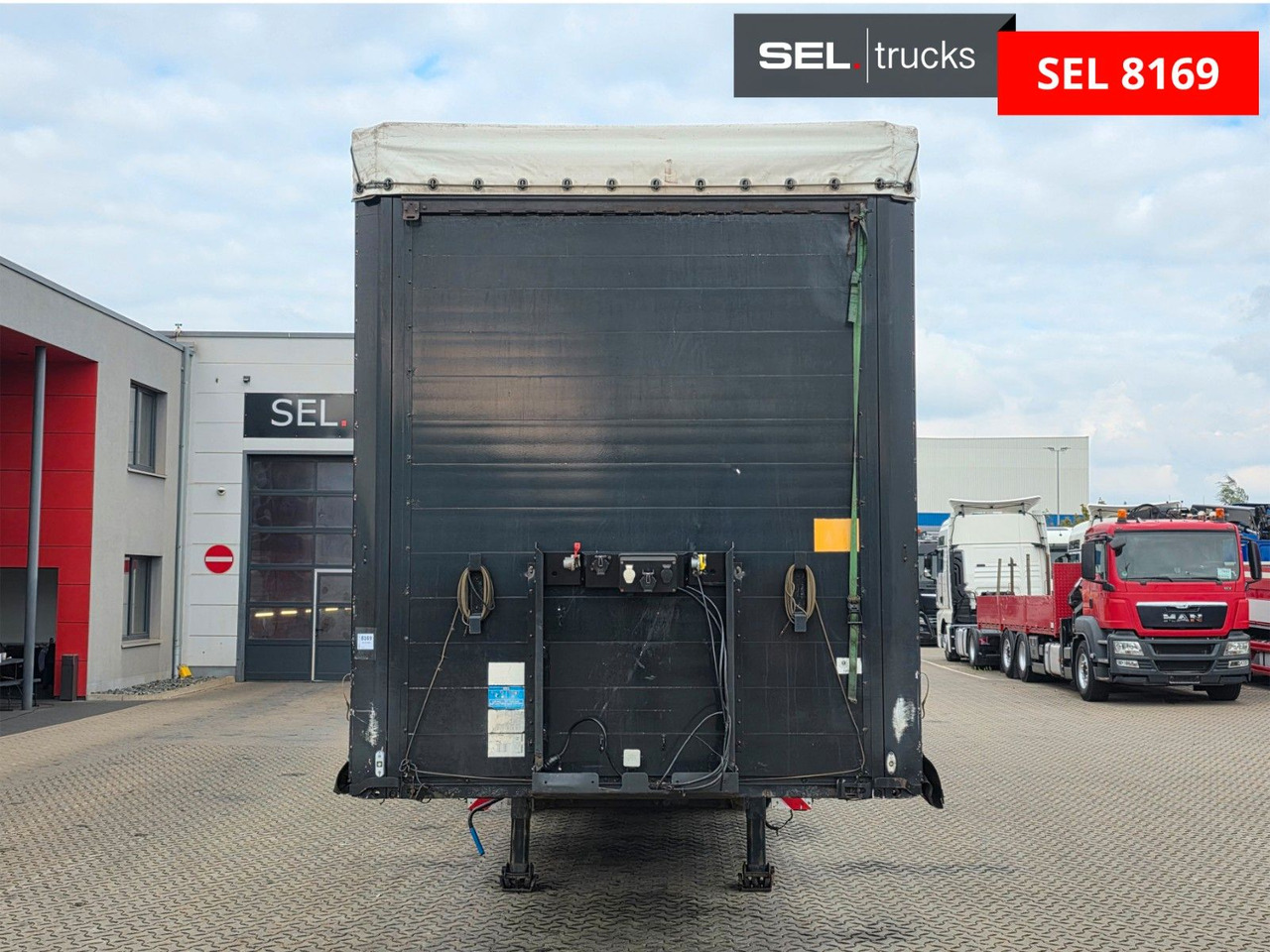 Kögel SN 24 / Coilmulde / verbreiterbar - Planenauflieger: das Bild 3 Kögel SN 24 / Coilmulde / verbreiterbar - Planenauflieger: das Bild 3