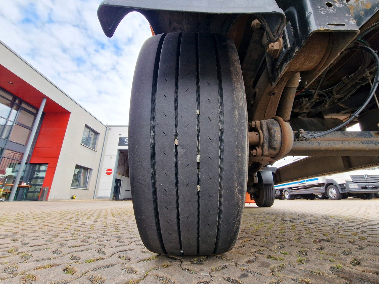 Pritschenanhänger/ Plattformanhänger Krone AZ / Baustoff / 40 mm: das Bild 29