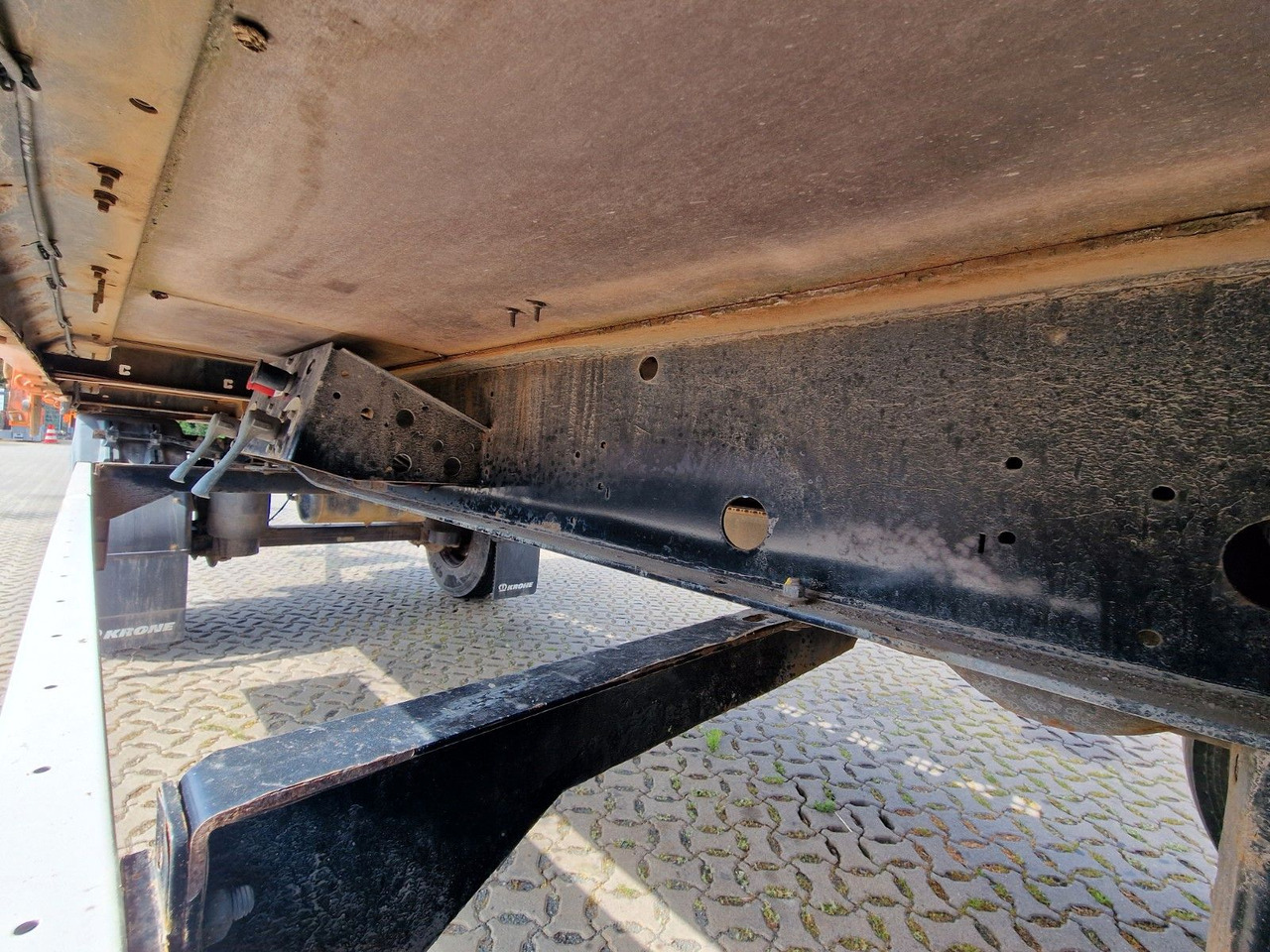 Pritschenanhänger/ Plattformanhänger Krone AZ / Baustoff / 40 mm: das Bild 14