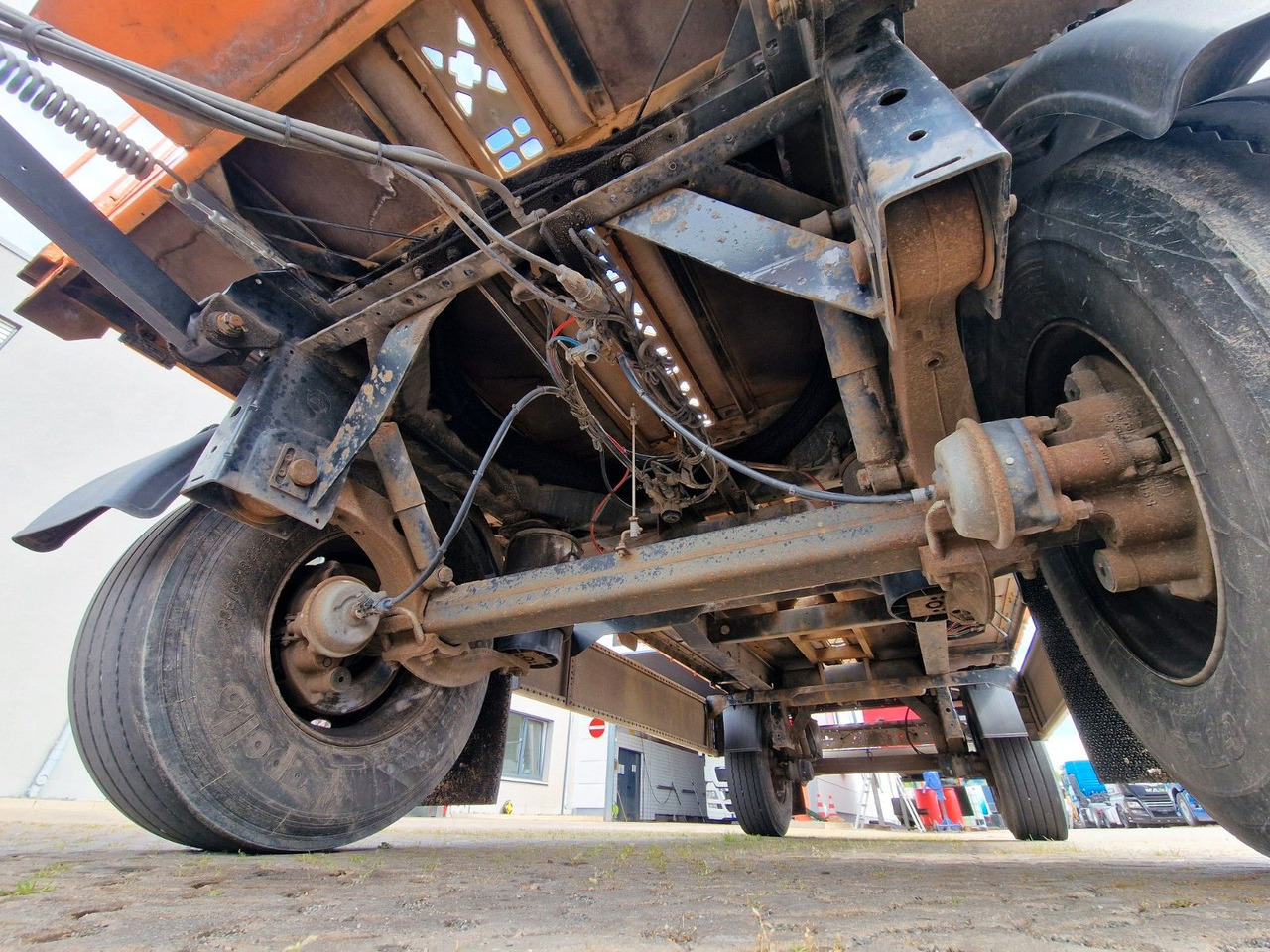 Pritschenanhänger/ Plattformanhänger Krone AZ / Baustoff / 40 mm: das Bild 23