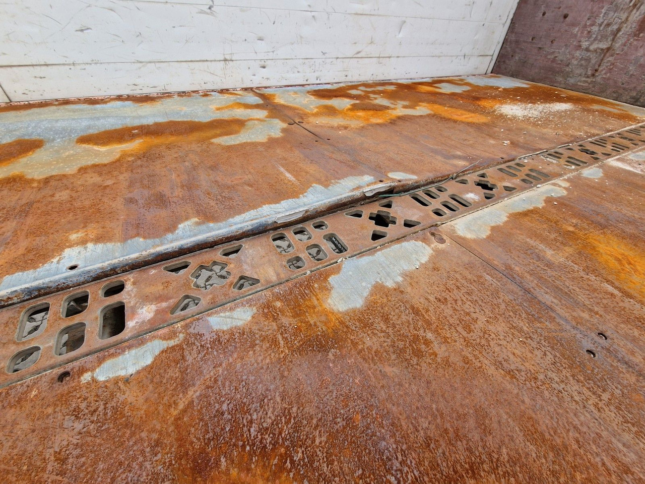 Pritschenanhänger/ Plattformanhänger Krone AZ / Baustoff / 40 mm: das Bild 12