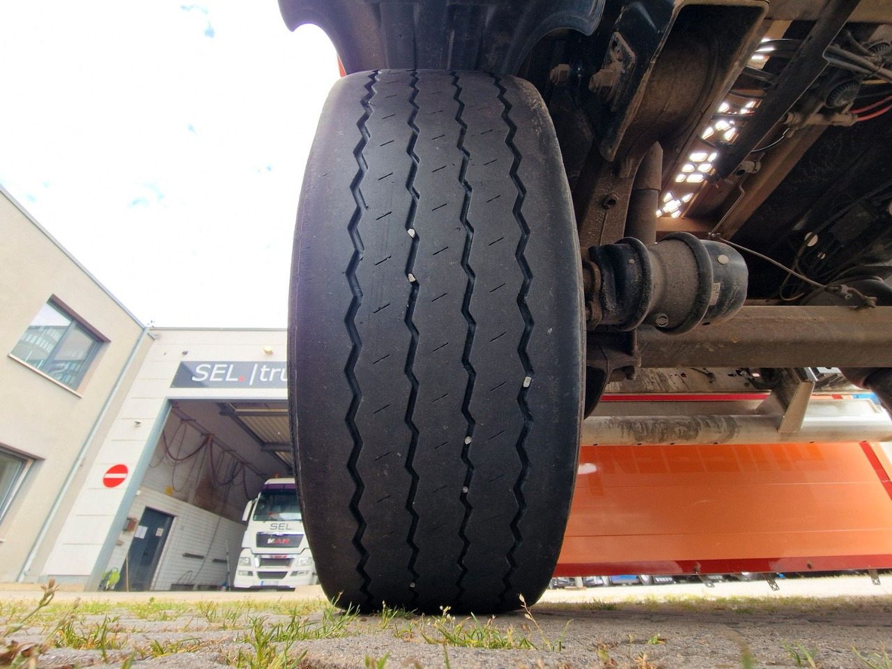 Pritschenanhänger/ Plattformanhänger Krone AZ / Baustoff / 40 mm: das Bild 30