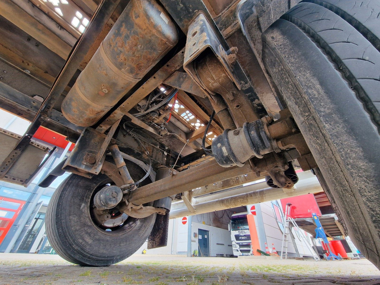 Pritschenanhänger/ Plattformanhänger Krone AZ / Baustoff / 40 mm: das Bild 26