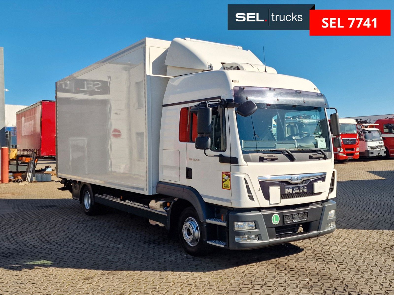 MAN TGL 12.250 4X2 BL / Ladebordwand - Kühlkoffer LKW: das Bild 3 MAN TGL 12.250 4X2 BL / Ladebordwand - Kühlkoffer LKW: das Bild 3