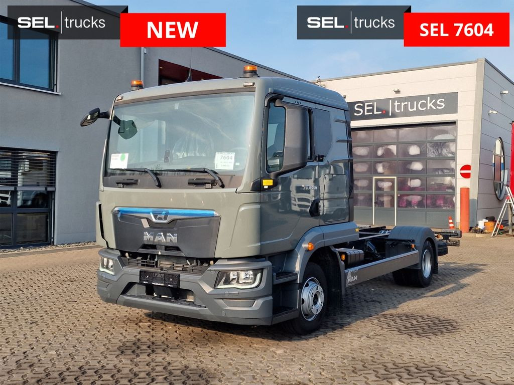 MAN TGL 8.250 4x2 BB / Nebenabtrieb/NEU/Euro 6E - Fahrgestell LKW: das Bild 1 MAN TGL 8.250 4x2 BB / Nebenabtrieb/NEU/Euro 6E - Fahrgestell LKW: das Bild 1