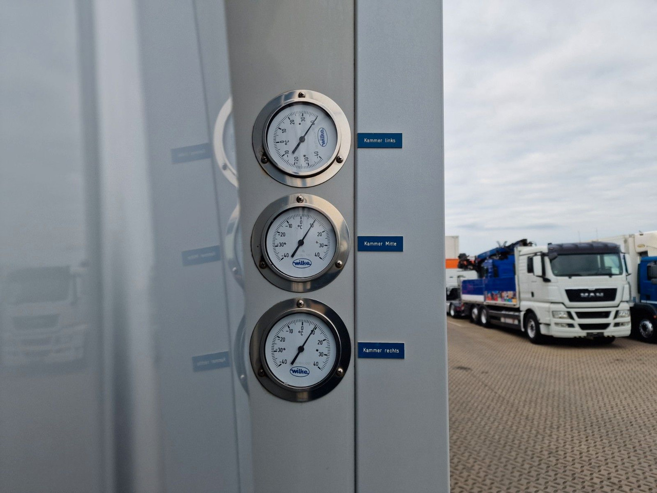 Kühlkoffer LKW MAN TGM 18.290 4X2 LL / Ldbw / Thermo King T-1200R: das Bild 11