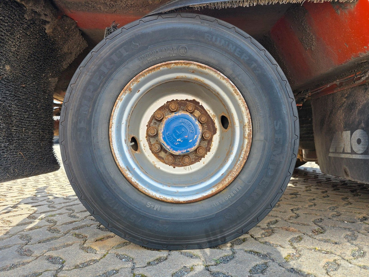 Tieflader Auflieger MOL / Lenkachse: das Bild 35