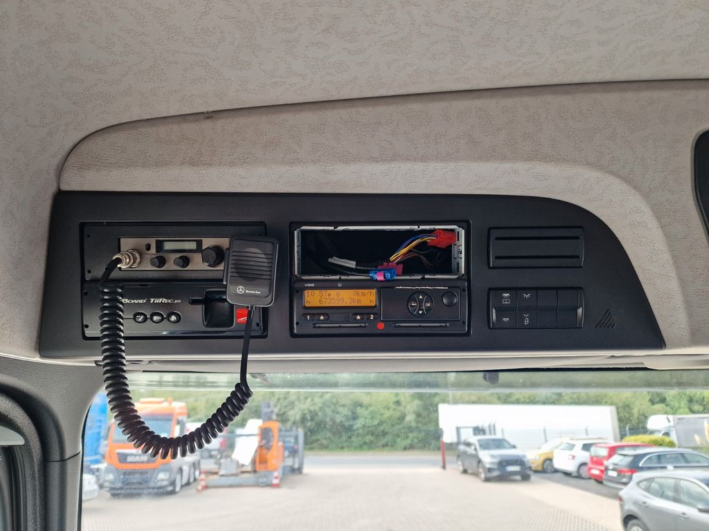 Containerwagen/ Wechselfahrgestell LKW Mercedes-Benz Antos 1840 / Ladebordwand / Retarder: das Bild 23