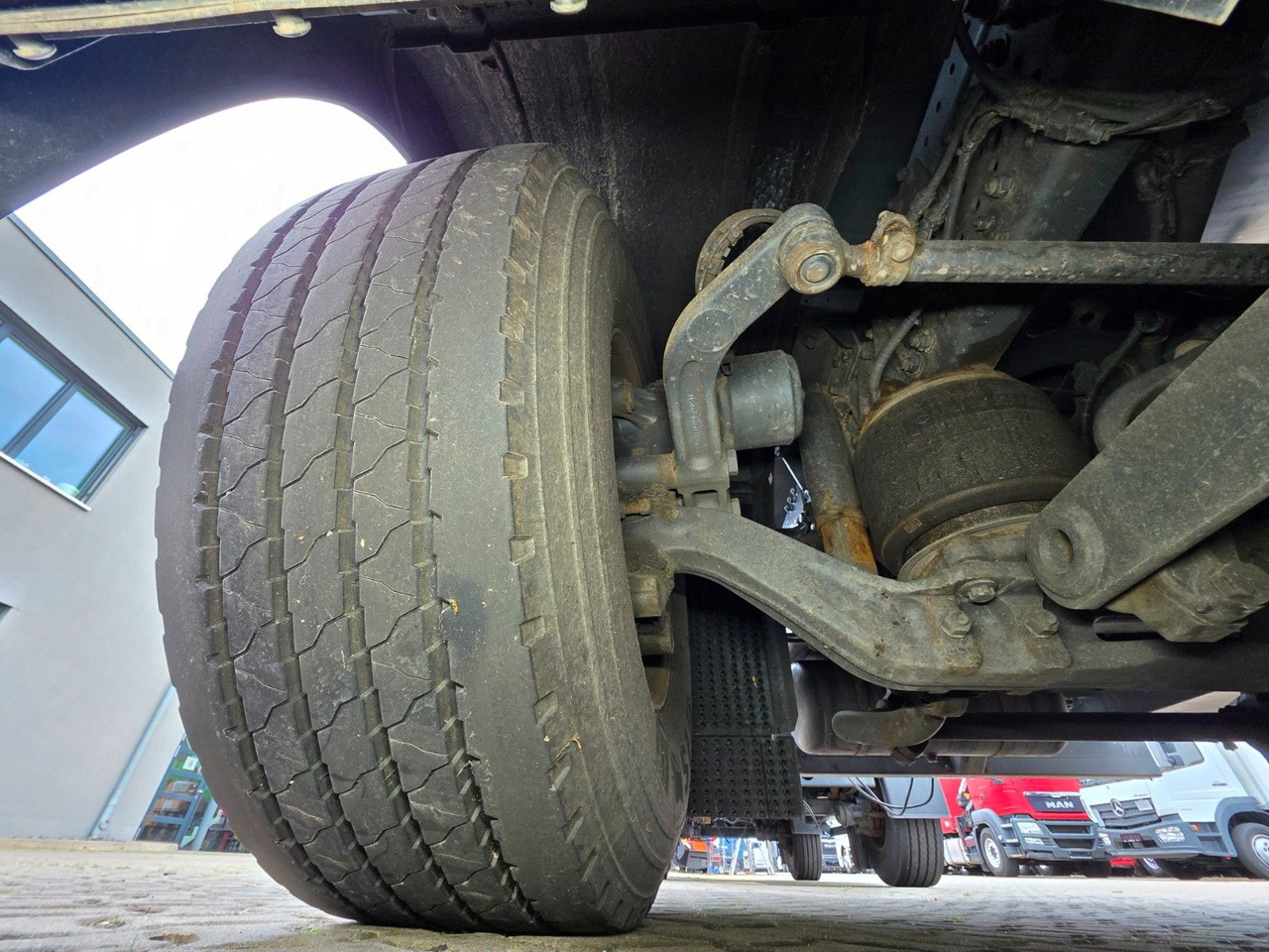 Tankwagen Mercedes-Benz Antos 2643 / Ret. / ADR AT / Lenkachse /KOMPLETT: das Bild 41