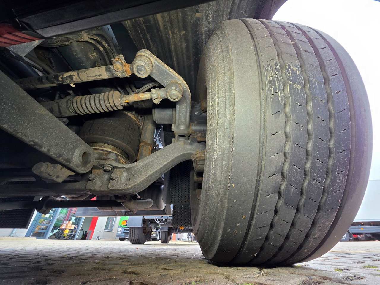 Tankwagen Mercedes-Benz Antos 2643 / Ret. / ADR AT / Lenkachse /KOMPLETT: das Bild 38