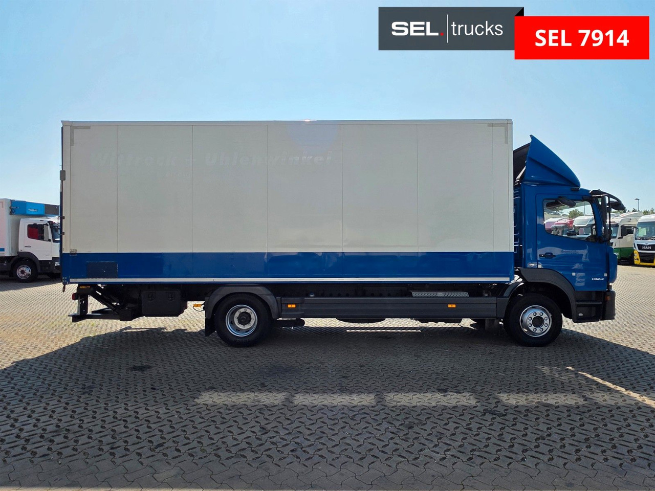 Mercedes-Benz Atego 1324 / Ladebordwand - Koffer LKW: das Bild 4 Mercedes-Benz Atego 1324 / Ladebordwand - Koffer LKW: das Bild 4