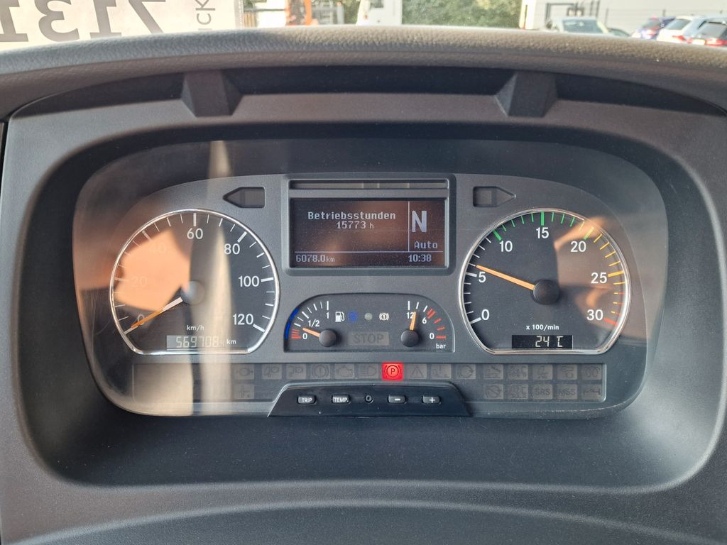 Autokran Mercedes-Benz Axor 1824 / FASSI F120AC 024 E + ACTIVE Mercedes-Benz Axor 1824 / FASSI F120AC 024 E + GLAS: das Bild 24