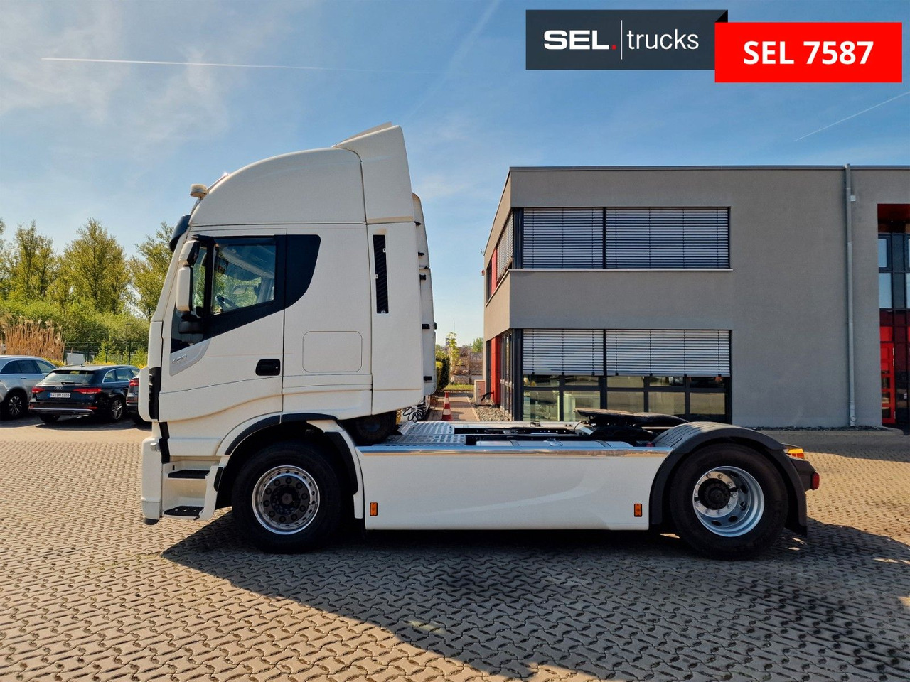 Sattelzugmaschine Iveco Stralis 480 / ZF Intarder / Standklima: das Bild 8