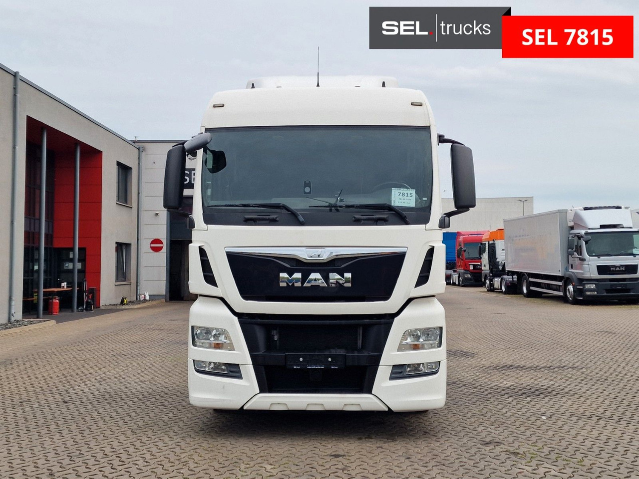 MAN TGX 18.400 4X2 LLS-U / ZF Intarder / LOW KM !!! - Sattelzugmaschine: das Bild 2 MAN TGX 18.400 4X2 LLS-U / ZF Intarder / LOW KM !!! - Sattelzugmaschine: das Bild 2