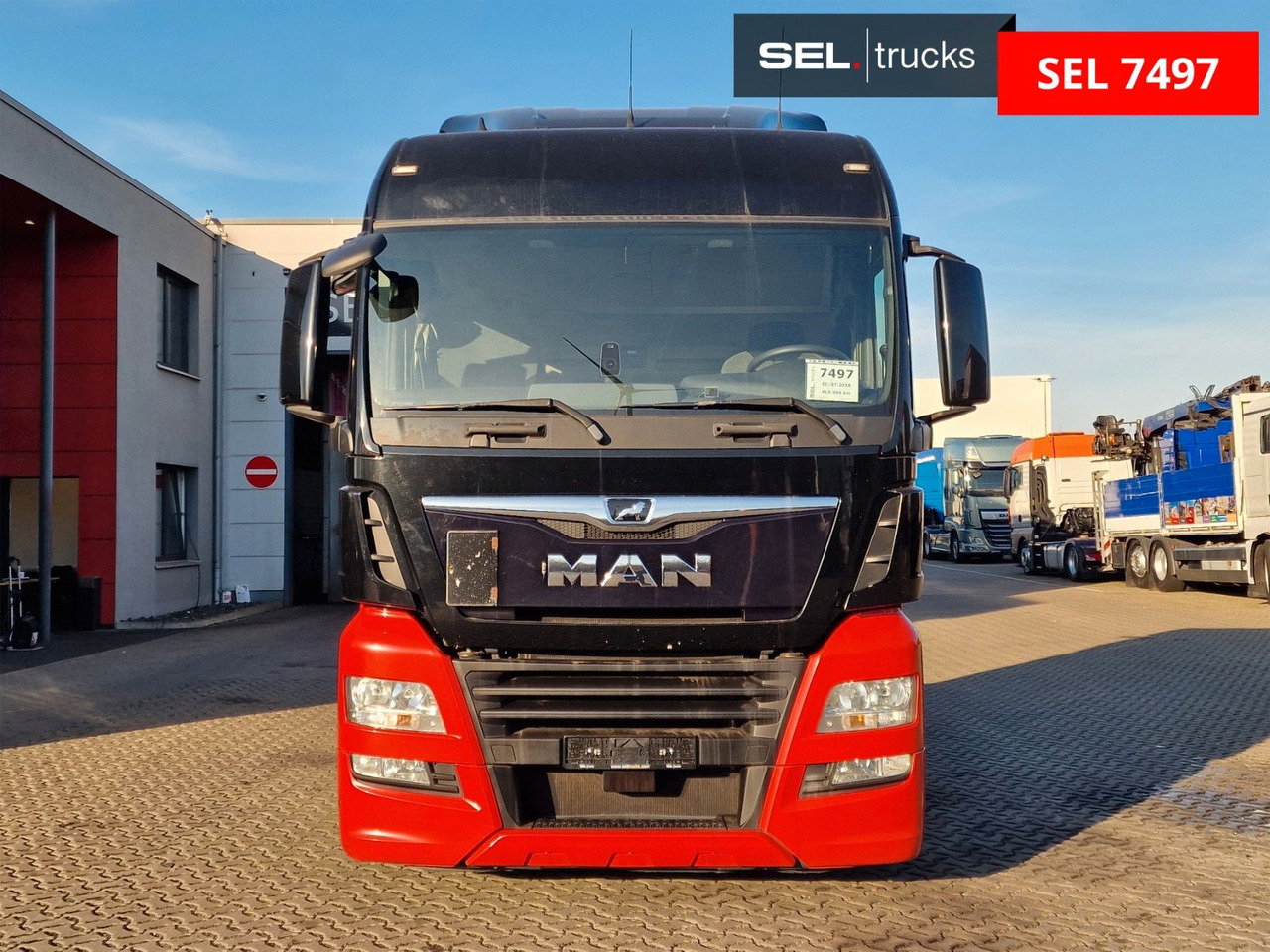 MAN TGX 18.500 4X2 LLS-U / Retarder / 2 Tanks - Sattelzugmaschine: das Bild 2 MAN TGX 18.500 4X2 LLS-U / Retarder / 2 Tanks - Sattelzugmaschine: das Bild 2