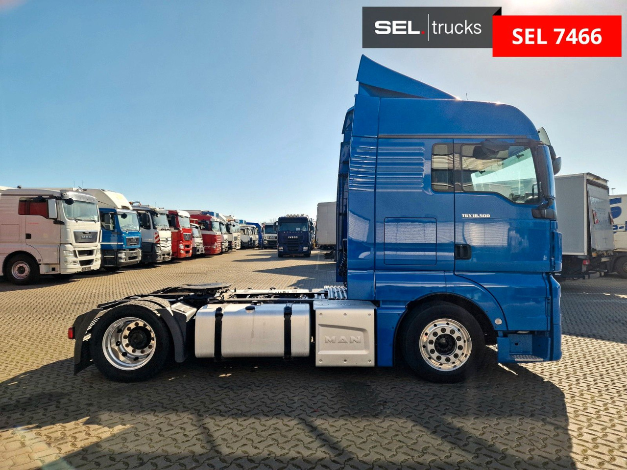 MAN TGX 18.500 4X2 LLS-U / Standklima / Xenon / Navi - Sattelzugmaschine: das Bild 4 MAN TGX 18.500 4X2 LLS-U / Standklima / Xenon / Navi - Sattelzugmaschine: das Bild 4