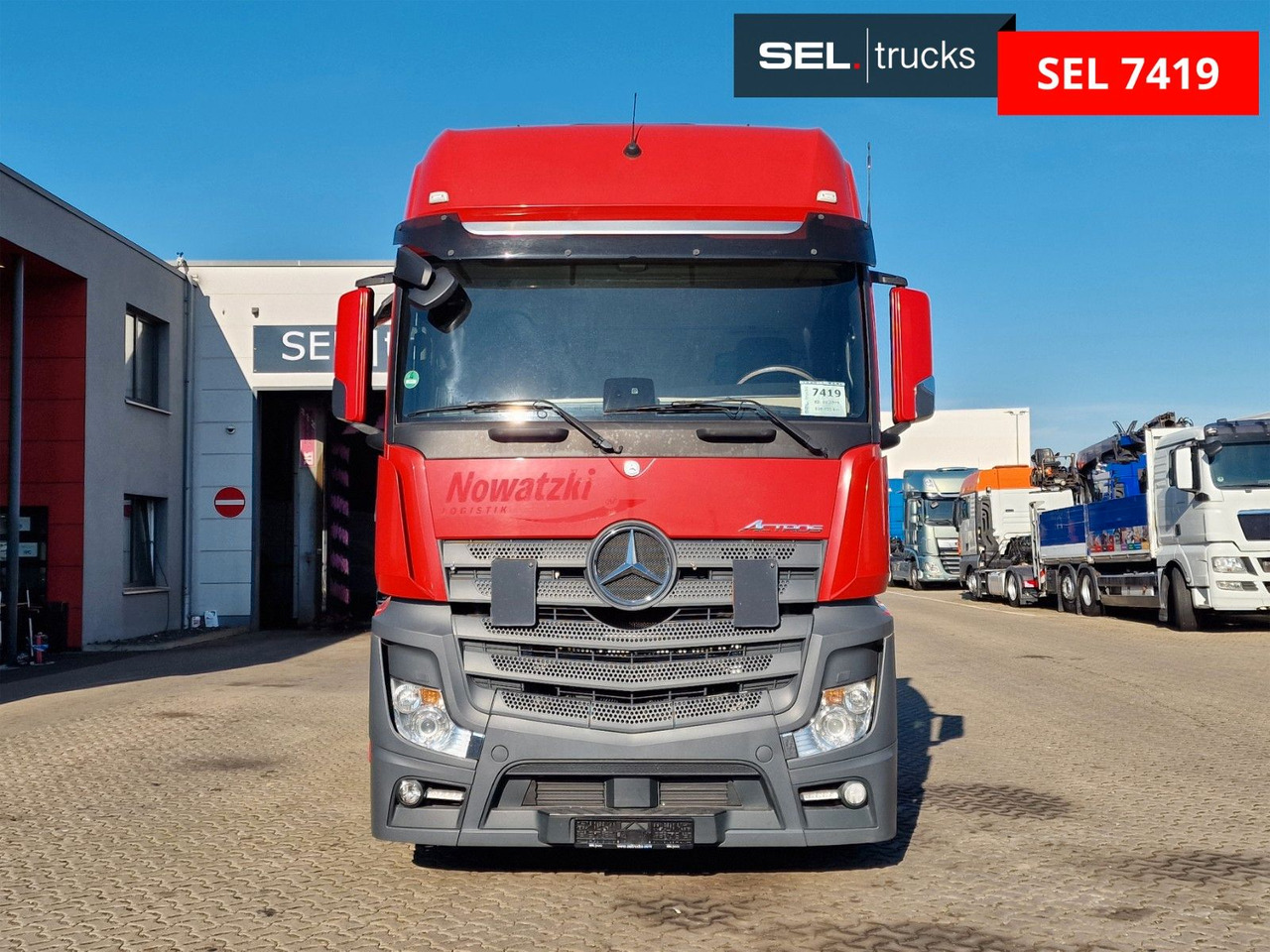 Mercedes-Benz Actros 1845 / Retarder / Standklima / Xenon - Sattelzugmaschine: das Bild 2 Mercedes-Benz Actros 1845 / Retarder / Standklima / Xenon - Sattelzugmaschine: das Bild 2