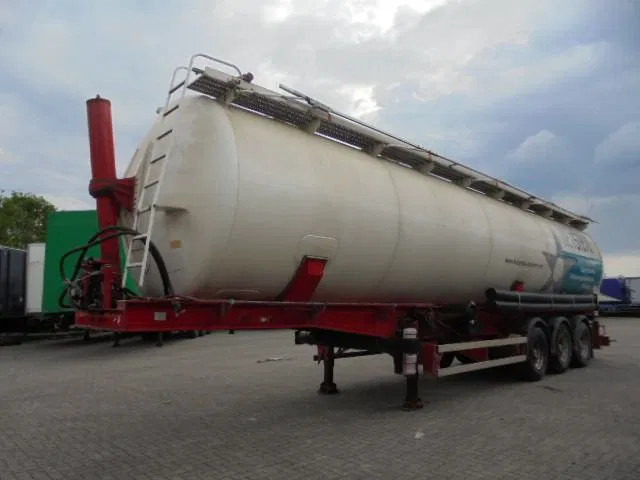 Benalu GRUPO GARVIVES SAL 60000L - Tankauflieger: das Bild 1 Benalu GRUPO GARVIVES SAL 60000L - Tankauflieger: das Bild 1