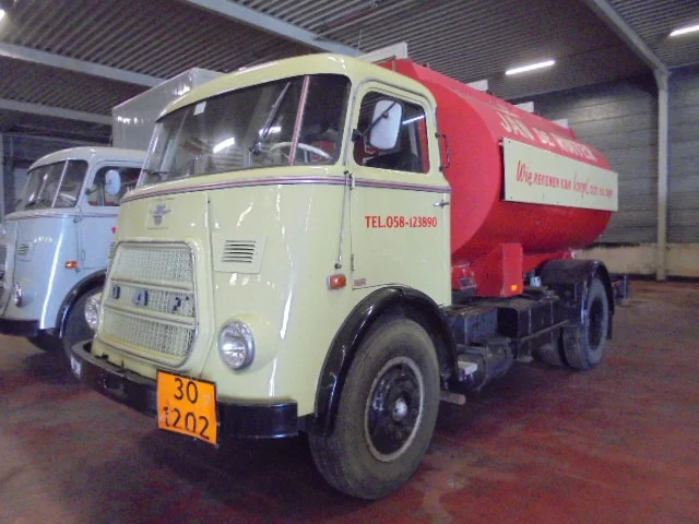 DAF 1600 A1600DF 360 - Tankwagen: das Bild 1 DAF 1600 A1600DF 360 - Tankwagen: das Bild 1