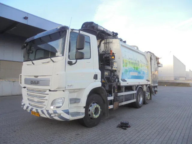 DAF CF 290 NL TRUCK - Müllwagen: das Bild 1 DAF CF 290 NL TRUCK - Müllwagen: das Bild 1