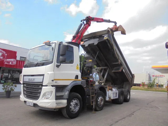 DAF CF 370 8X4 + PALFINGER EPSILON - Kipper, Autokran: das Bild 1 DAF CF 370 8X4 + PALFINGER EPSILON - Kipper, Autokran: das Bild 1