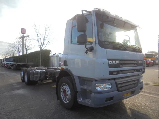 DAF CF 75.310 EEV FAN 6x2 NL TRUCK - Fahrgestell LKW: das Bild 3 DAF CF 75.310 EEV FAN 6x2 NL TRUCK - Fahrgestell LKW: das Bild 3