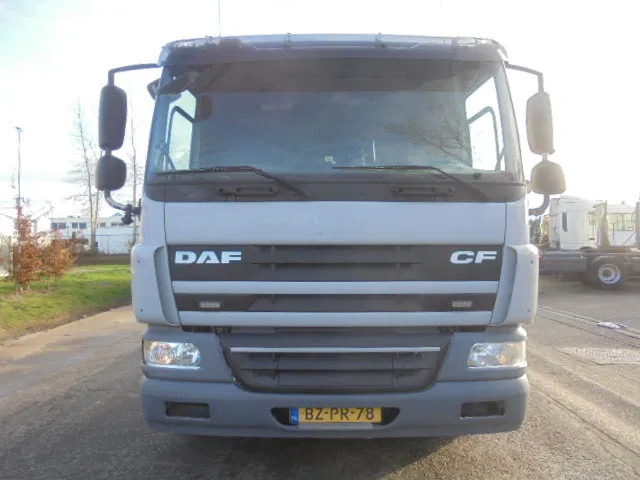 DAF CF 75.310 EEV FAN 6x2 NL TRUCK - Fahrgestell LKW: das Bild 2 DAF CF 75.310 EEV FAN 6x2 NL TRUCK - Fahrgestell LKW: das Bild 2