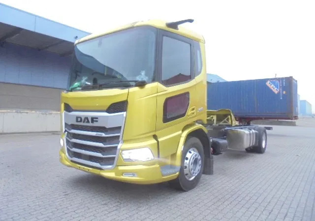 DAF XD 260 FA DEMO RHD - Fahrgestell LKW: das Bild 1 DAF XD 260 FA DEMO RHD - Fahrgestell LKW: das Bild 1