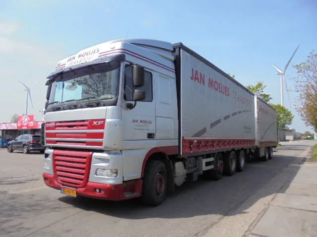 DAF XF 105 FAK 410 8X2 TRIPLE APK TUV 02-2025 - Plane LKW: das Bild 1 DAF XF 105 FAK 410 8X2 TRIPLE APK TUV 02-2025 - Plane LKW: das Bild 1