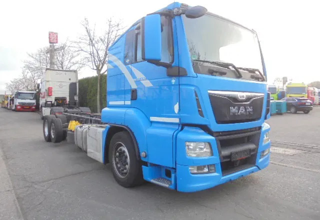 MAN TGS 23.440 6X2 RETARDER - Autotransporter LKW: das Bild 3 MAN TGS 23.440 6X2 RETARDER - Autotransporter LKW: das Bild 3