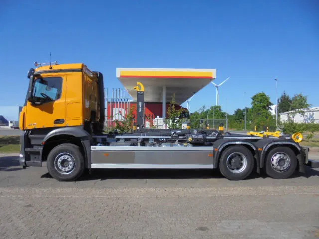 Mercedes-Benz Arocs 2848 NEW - Abrollkipper: das Bild 4 Mercedes-Benz Arocs 2848 NEW - Abrollkipper: das Bild 4