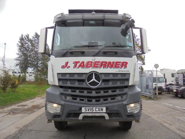 Mercedes-Benz Arocs 3240 K 8X4 - Kipper: das Bild 2 Mercedes-Benz Arocs 3240 K 8X4 - Kipper: das Bild 2