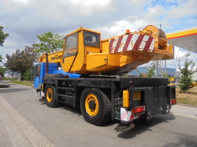 PPM ATT 350 4X4X4 - All-Terrain Kran: das Bild 5 PPM ATT 350 4X4X4 - All-Terrain Kran: das Bild 5